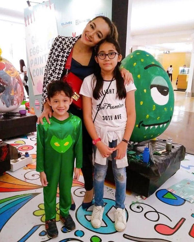 Instagram.com/rezerdewi